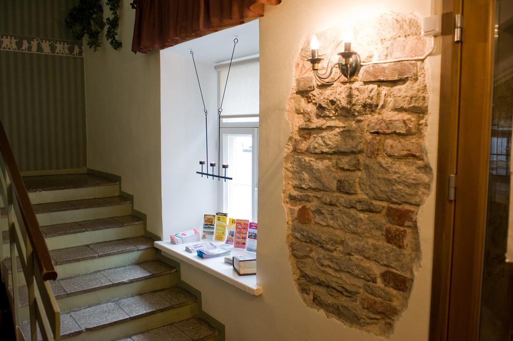 Oldhouse Hostel Tallinn Kültér fotó