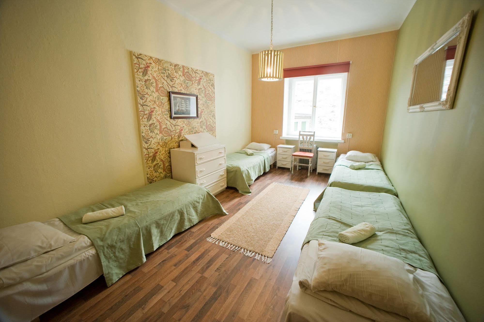 Oldhouse Hostel Tallinn Kültér fotó